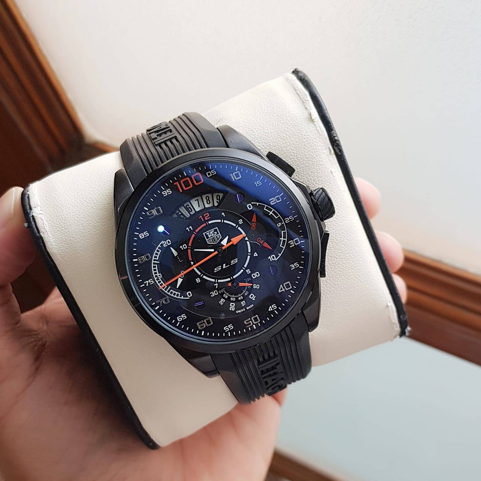 Tag Heuer Carrera